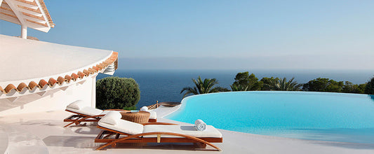 Mantenimiento de piscinas: consejos para prepararlas para su uso